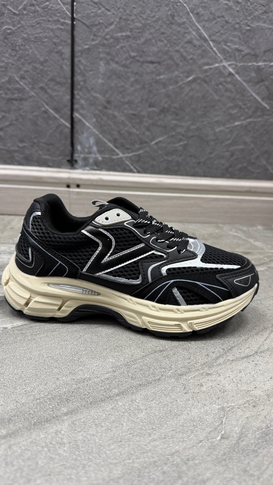 Zapatillas Black (666)