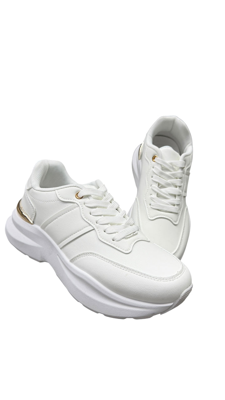 Zapatillas White and Gold (687)