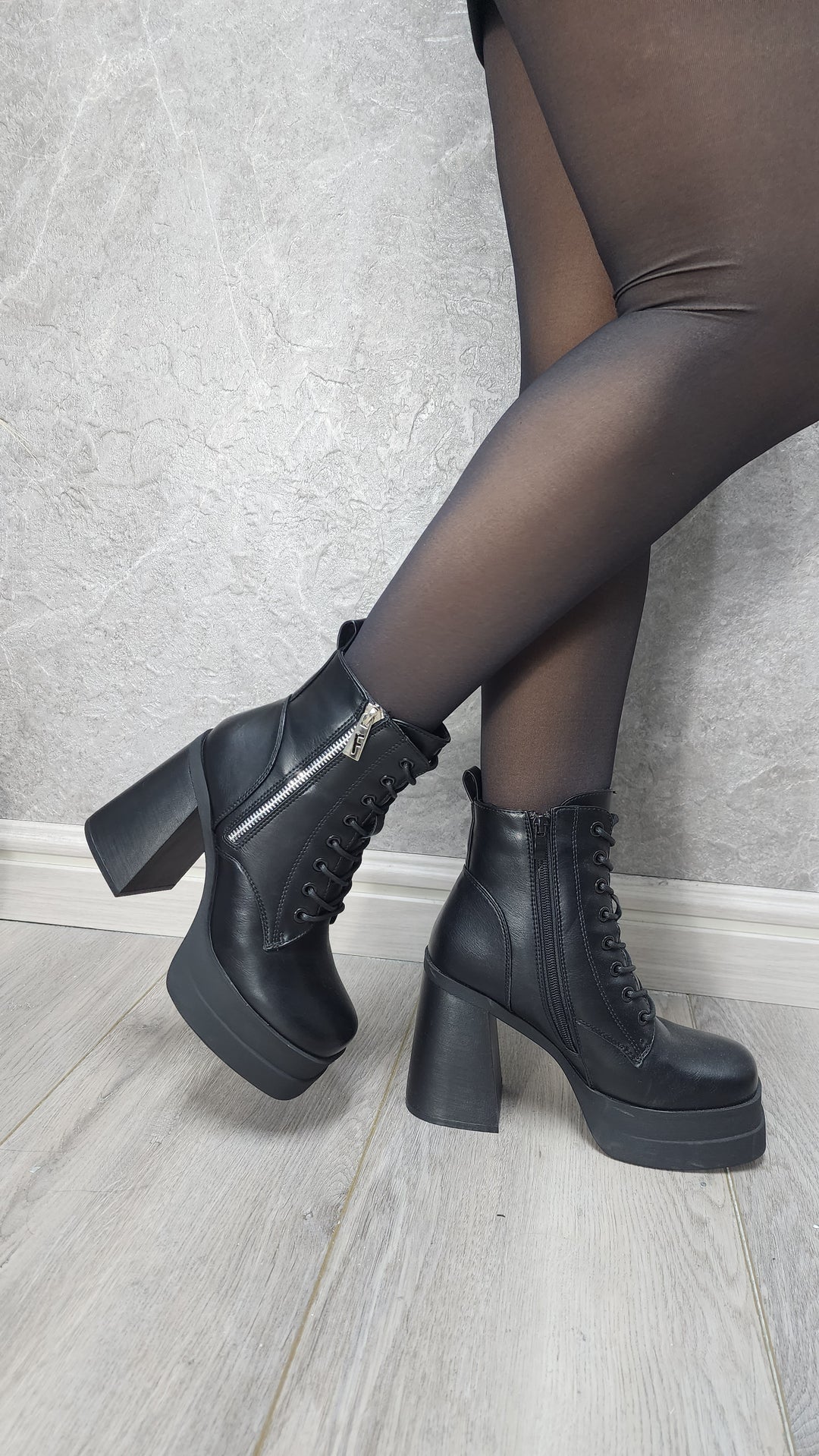 Botin Lumux (2396)