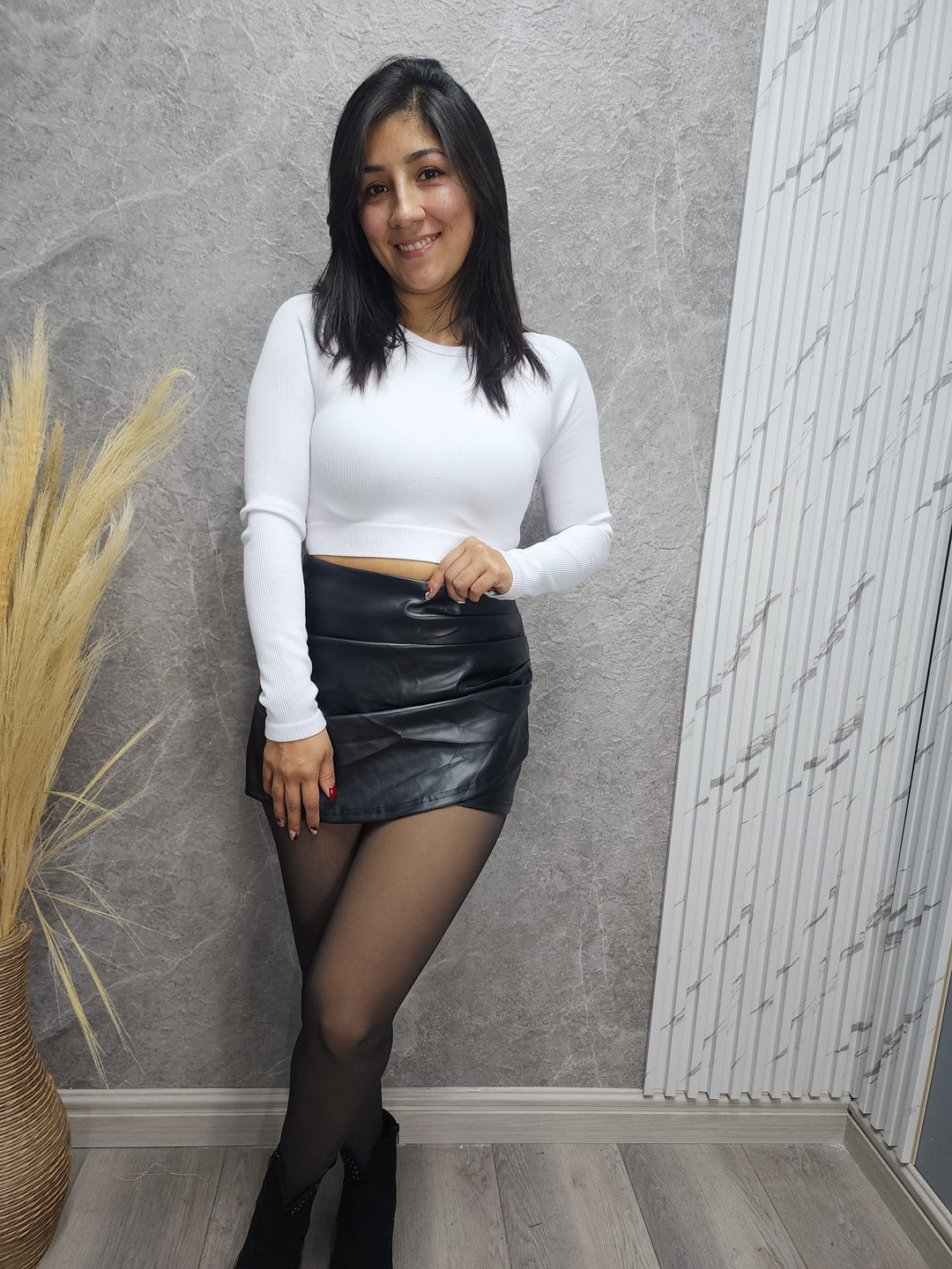 Falda black fit