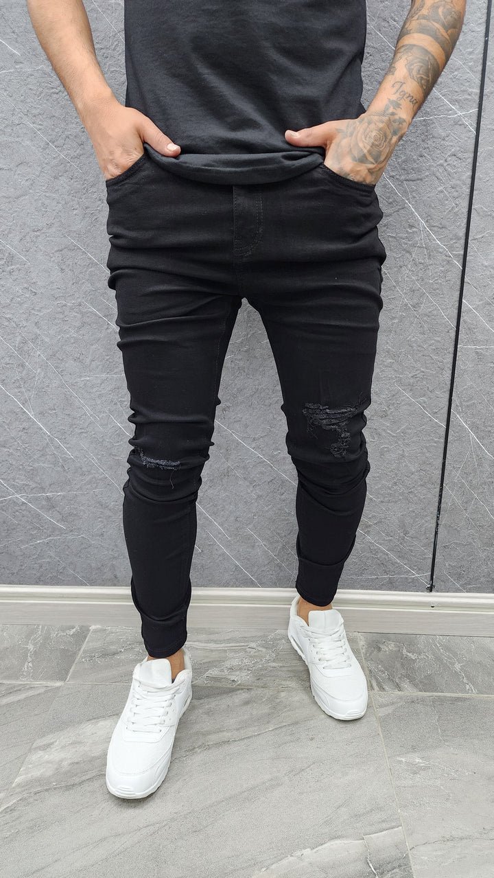 Jeans destroyed  negro