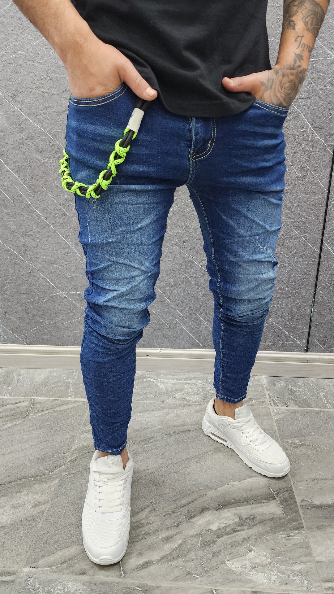 Skinny hustla