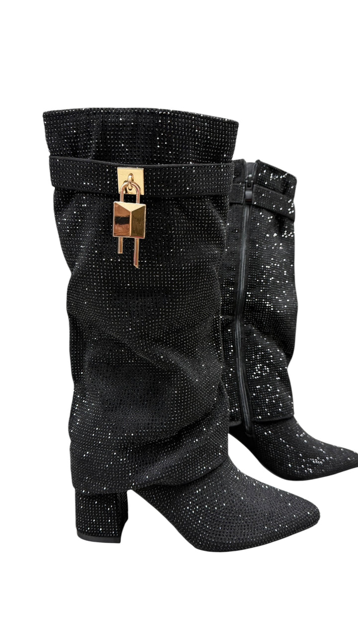 Bota Isi Negra (T-30)