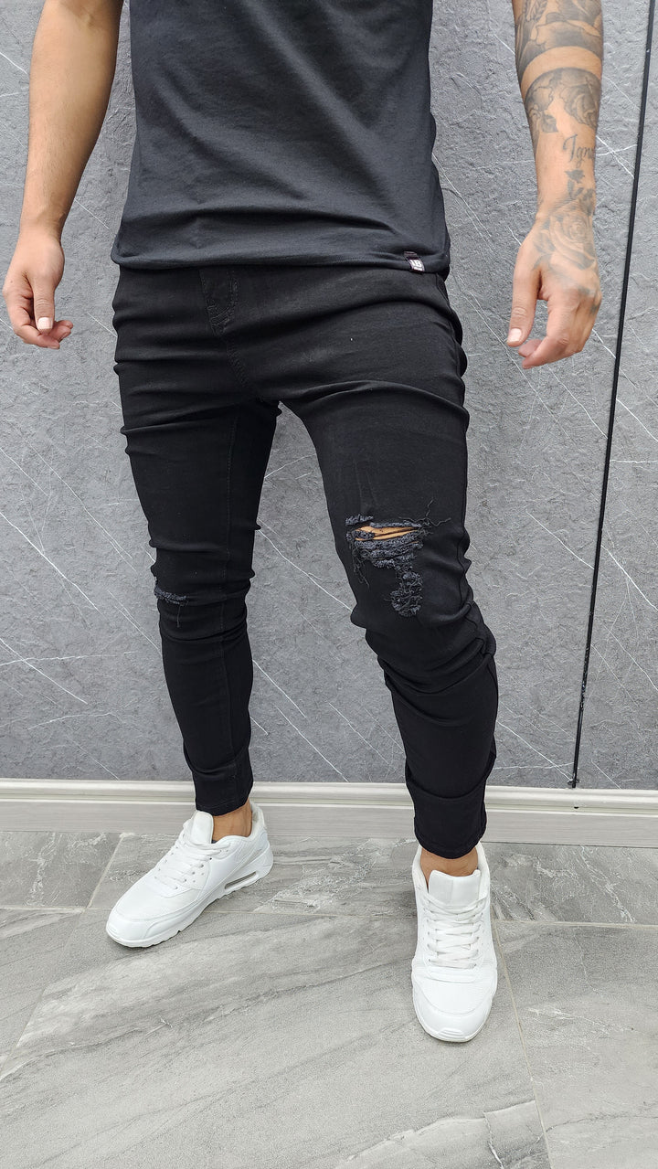 Jeans destroyed  negro