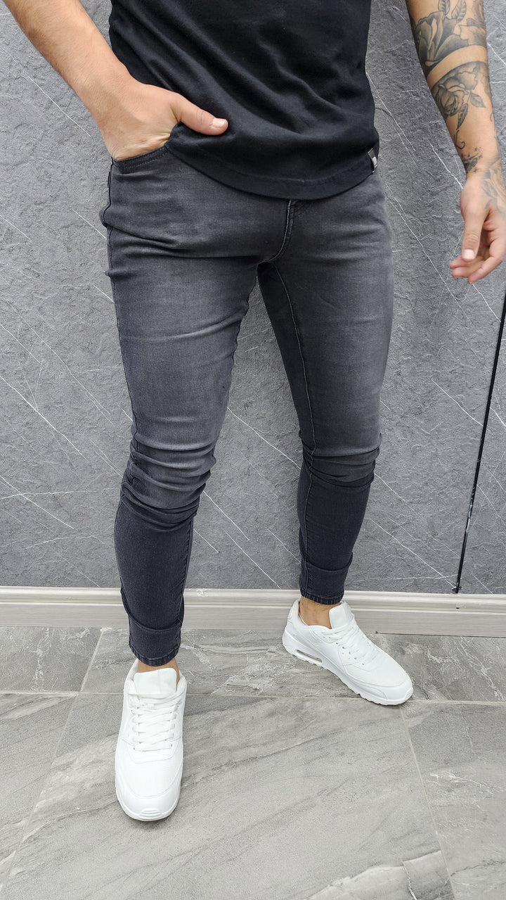 Skinny J7081