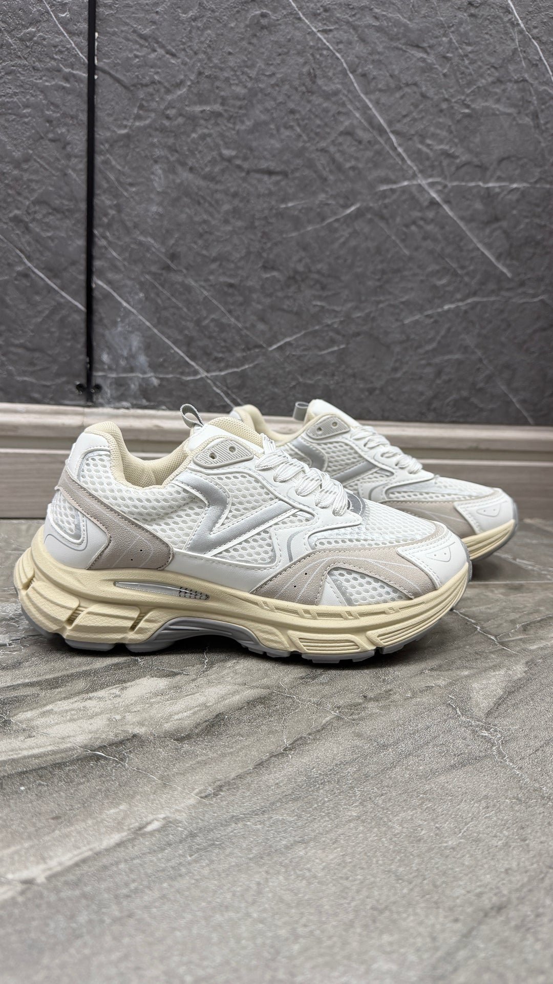Zapatillas Blanca (666)