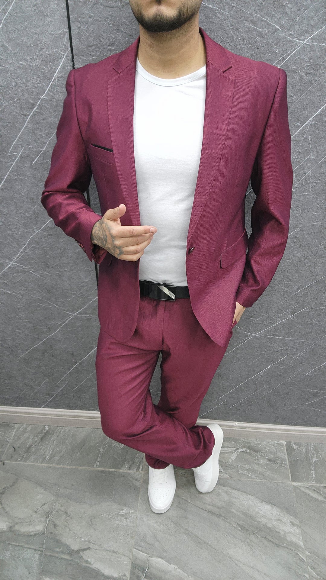 Traje 088