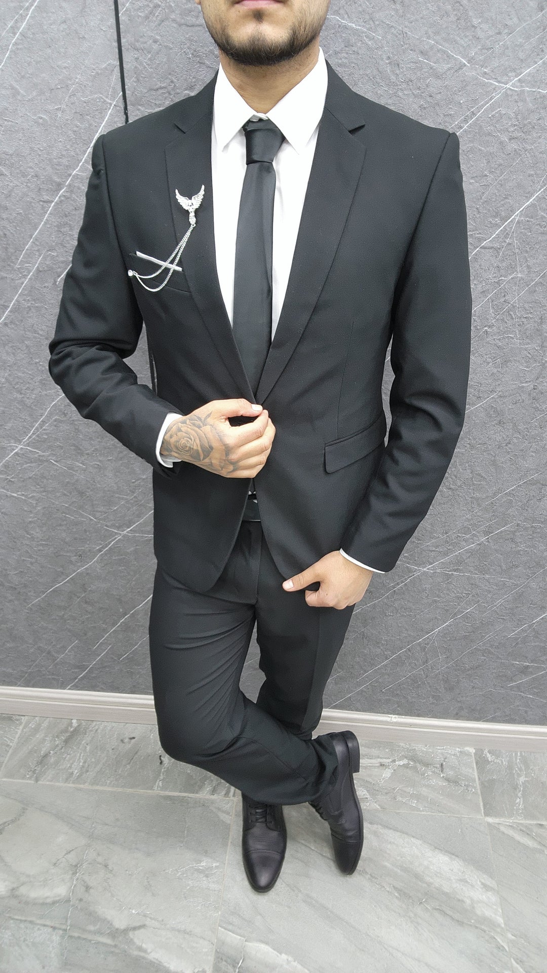 Traje 083
