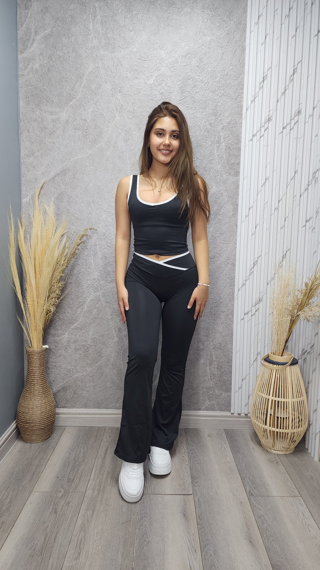 Conjunto deportivo Negro