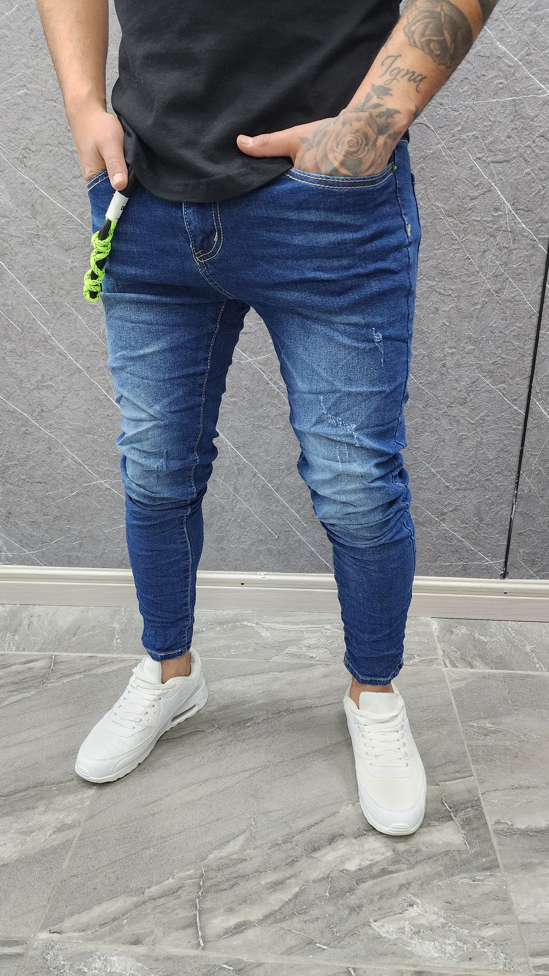 Skinny hustla