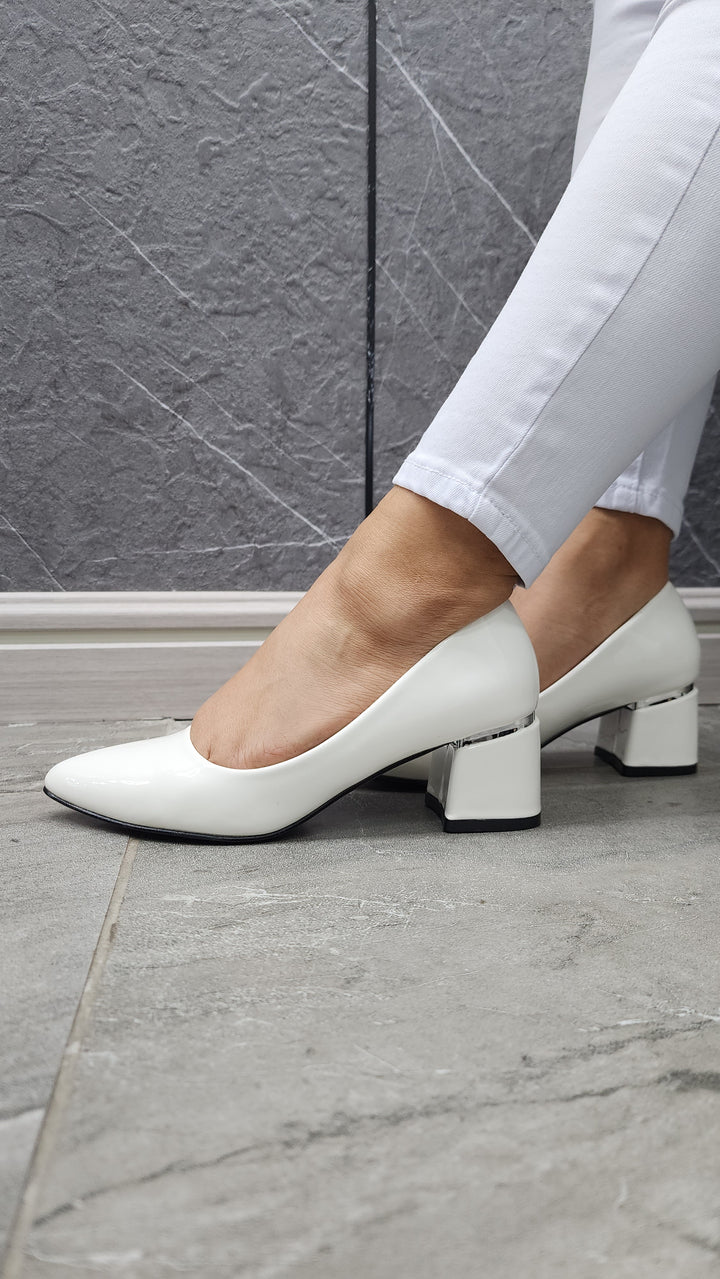 Zapato taco cuadrado