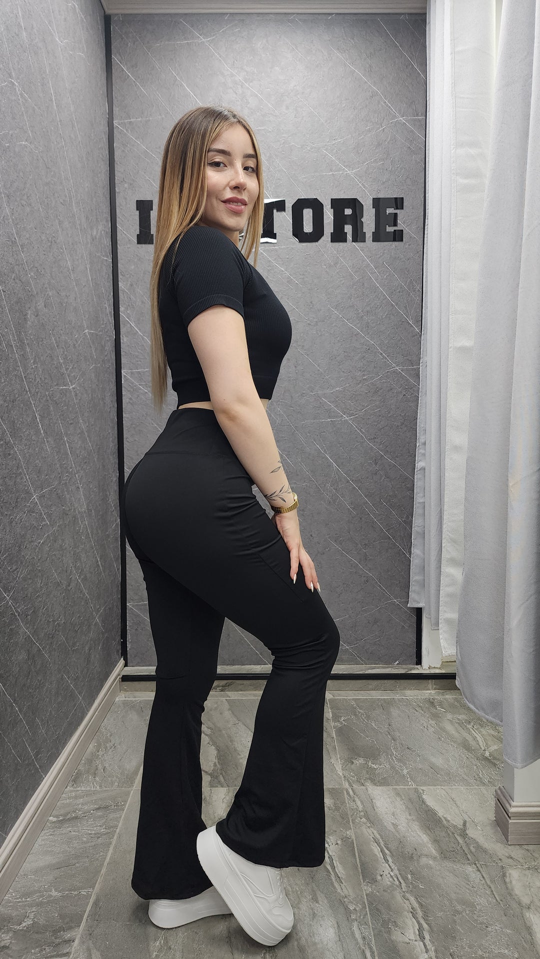 Calza Flare Essential